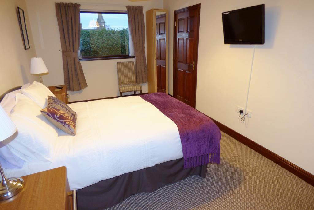 Ken-Mar House Bed And Breakfast Ballymoney Exterior photo